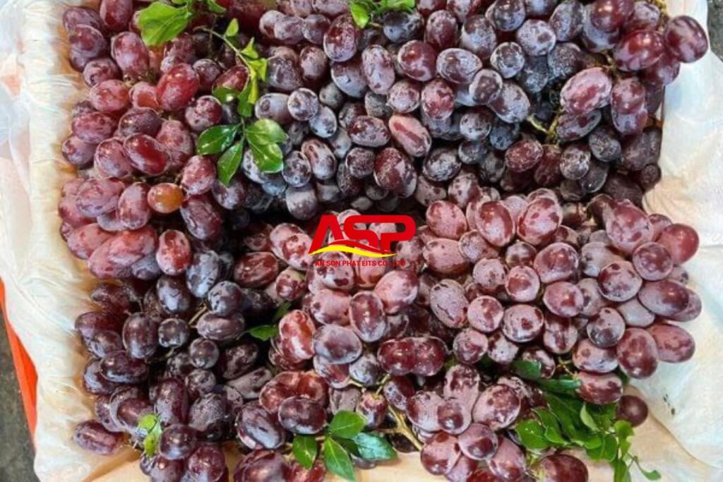 Red grapes